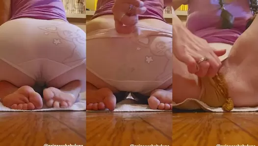 PrincessBabyLuna - Taking A Moment To Myself