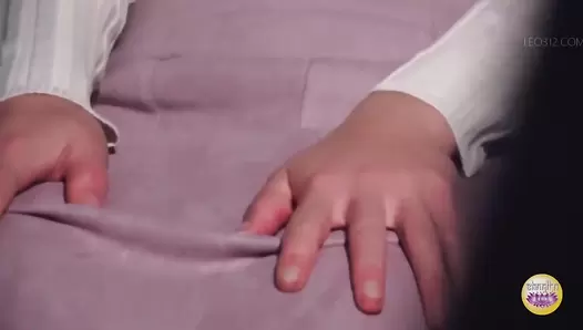 DLSL-610 06 Rushing to poop while the movie is showing