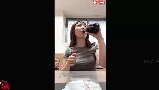 DLFF-648 01 Explosive and exhilarating! A secret LIVE broadcast where cute girls let you hear their farts