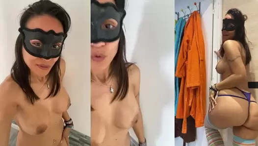 ANOOK84 - I POOP WITH PLUG IN MY ASS AND LONG SOCKS