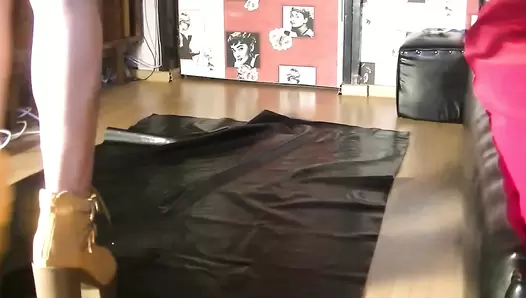 Mistress Anita - Mouth fill with kaviar and forced to swallow