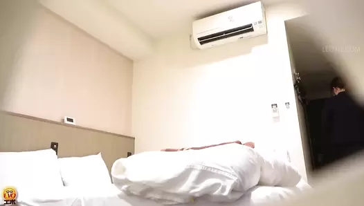 DLEE-727 06 Hidden camera at the business hotel: Office ladies shit during business trip