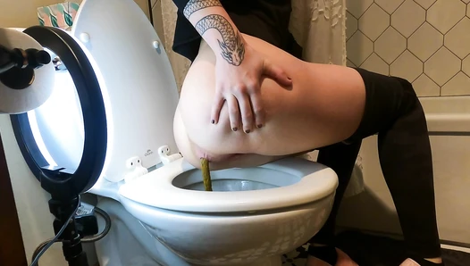 gassy - 4k Classy poo comp #3