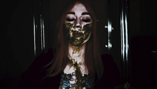 SweetbettyParlour - OMG! Do angels make scat show?