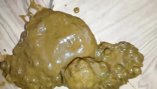 Miamartins - Farts, pee and poop
