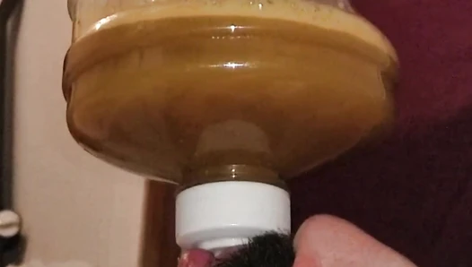 SSBBW Queen Siya - Barmaid Uses Immersion Blender for Shit and Piss!