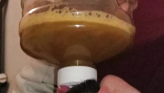 SSBBW Queen Siya - Barmaid Uses Immersion Blender for Shit and Piss!