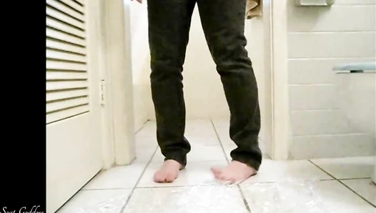 scatgoddess - Pooping Out Of Both Holes