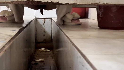 Full screen of feces diarrhea 32th