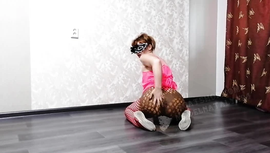 ModelNatalya94 - Olga smeared shit on the ass
