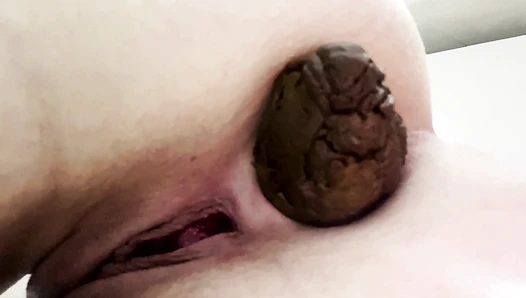 thefartbabes - Born To Serve My Poop