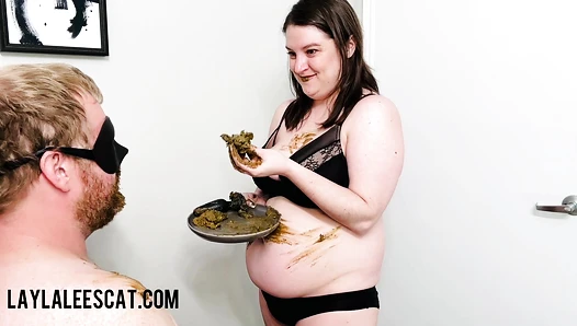 Layla Lee - Scat Slave Feed & Smear