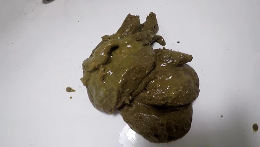 annalise - Poo Accident with Dirty Feet