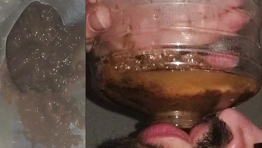 SSBBW Queen Siya - Poop flakes & long ass pee same time