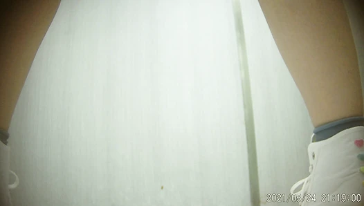 Rear view face visible (Vol 5)