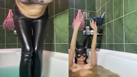 blue lagoon leather leggings shit