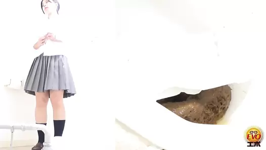 DLEE-712 02 Obscene scenes of schoolgirls pooping naked with wide opened legs. VOL. 5