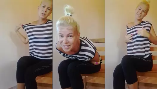 MissAnja - Drinking My Pee And Vomiting