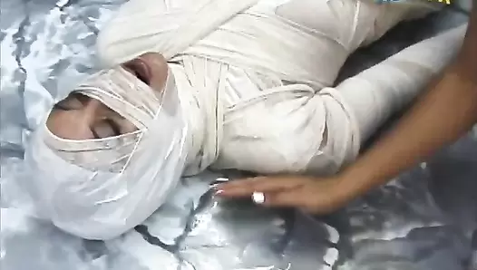 Scat Mummy - Diana, Karla, Karen