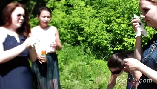 MilanaSmelly - Girls playing with their dog