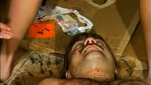 Sperrgebiet 24 - Suche kackendes Schulmädchen Biete Taschengeld