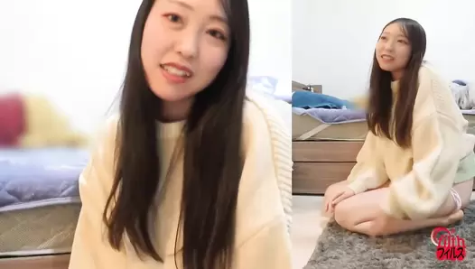 DLFF-610 02 Filming my farts at home. VOL. 12