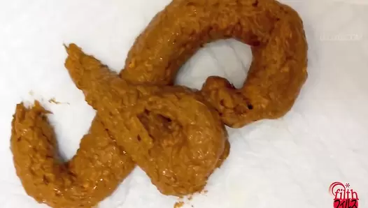 DLFF-609 02 Her first excretion documentary. VOL. 4 Hikaru Kizakura poops