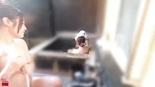 DLFF-599 02 Hidden camera: beautiful women pooping naked after taking a bath