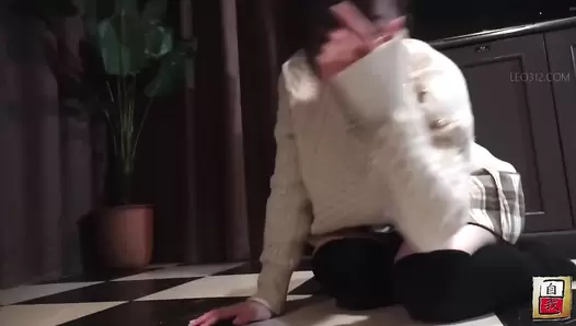 DLJG-538 05 Self portraits of girls with weird propensity. "I want people to see my poop"