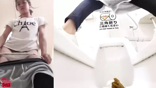 DLFF-521 01 Beautiful romance of girls-joggers pooping in public toilets. VOL. 2