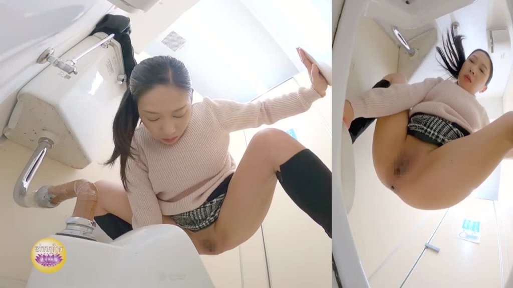 SL-504 04 Girls doing kinky things with their poop, after looking how it comes out of their asses
