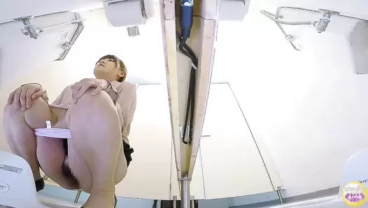 DLSL-181 03 Office ladies pooping in adjoining toilet cabins. Awkward farts and defecations!