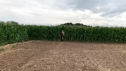 Screwdriver schiss - extremely dirty with rubber boots in the field on the way