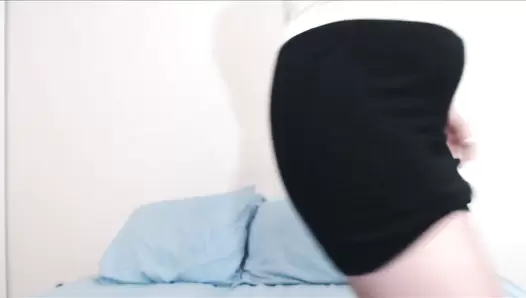 Cosmic Girl Summer - Licking My Hard Log In Sexy Hose!