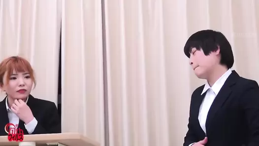 DLFF-548 03 Office ladies toilet that cannot be flushed. Severe odor of defecation and depressing situation