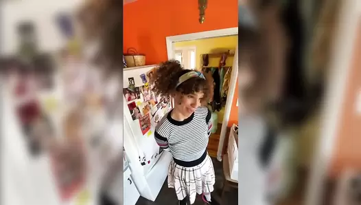 VibeWithMolly - Bratty girl shits in perverts mouth!