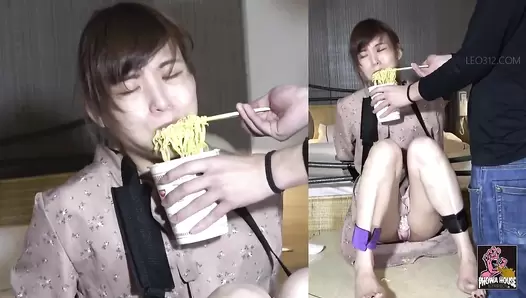 PGFD-079 04 Woman fed untill they can’t take it anymore and forced to vomit.