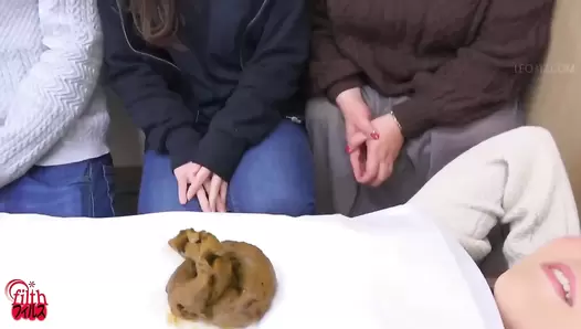 DLFF-536 04 Top-level shame: women pooping while beeing watched by several people