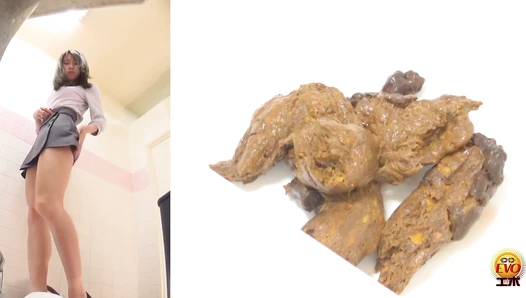 DLEE-780 02 6 Cameras toilet voyeur: beautiful women pooping.