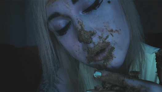 DirtyBetty - Blue spirit make my room stinky