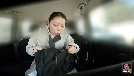 PGFD-094 06 Hidden camera: office ladies in business, car sickness, agony and vomiting.