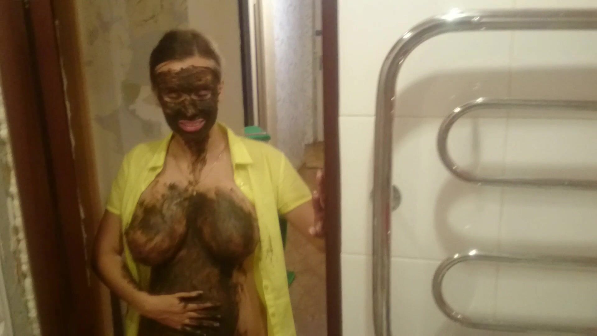 Brown wife - Shit in the sink