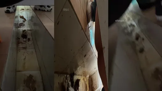 Female hand groove dry toilet candid filming - full screen of feces diarrhea eighth issue 66V (Part 3)