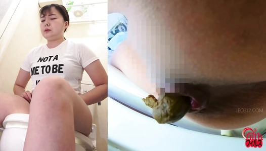 DLFF-684 04 Yoga class: farts and poops.