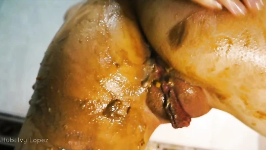 Ivy Lopez - SHITTY FISTING