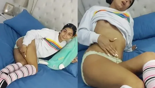 lauracolin - stinky farts