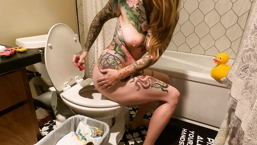 gassy - Wiping with Toy Cars